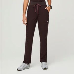 Figs women's Espresso Yola™ High Waisted 2.0 - Skinny Scrub Pants - M / Espresso